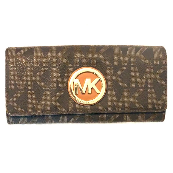 Michael Kors Handbags - Large Michael Kors Wallet